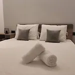 Muoi Luxury Residences Αλυκών