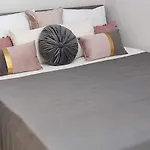 Muoi Luxury Residences דירה אליקס