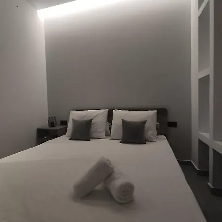 Muoi Luxury Residences * أليكيس