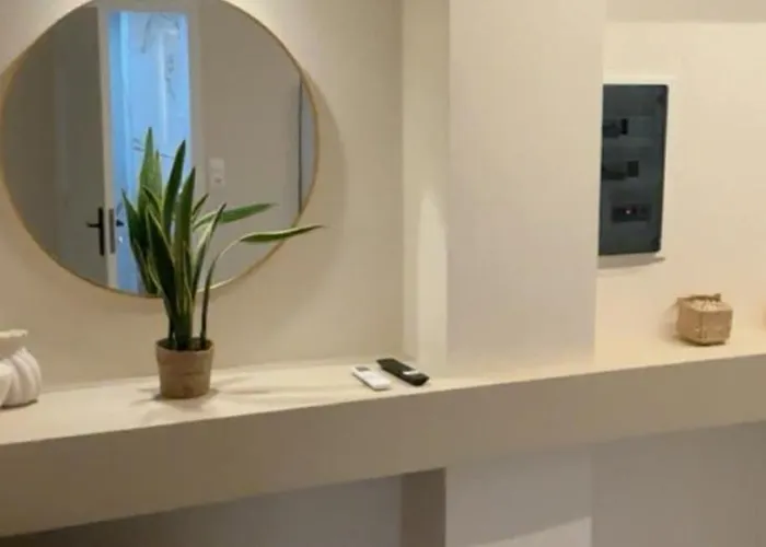 Muoi Luxury Residences 아파트 알리케스